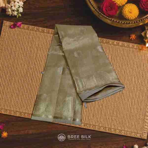 Chettinad Pure Cotton Handwoven Saree in Cream with Temple Border - Sree Silk Premium Collection