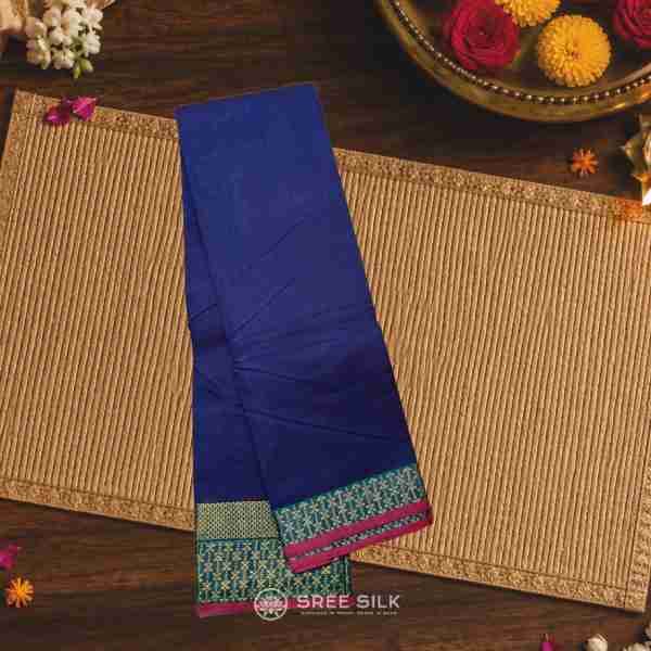 Authentic Kanjivaram Pure Silk Handloom Saree in Green with Zari Border - Sree Silk Premium Collection